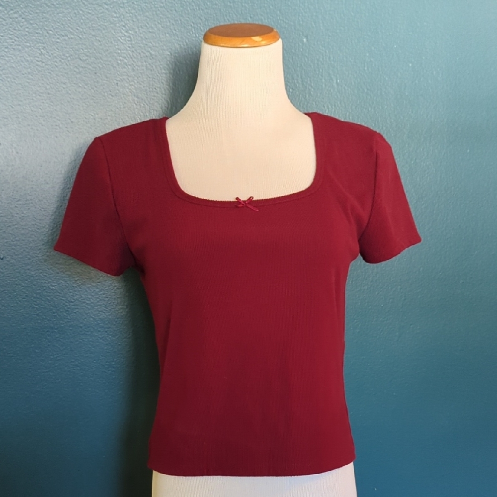 Square Neck Burgundy Short Sleeve Top